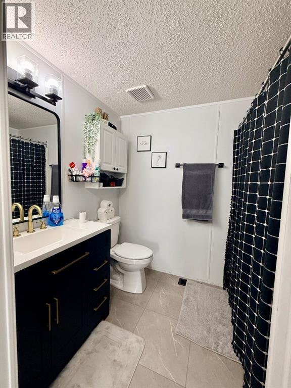 10629 101 Ave Property Photo 26
