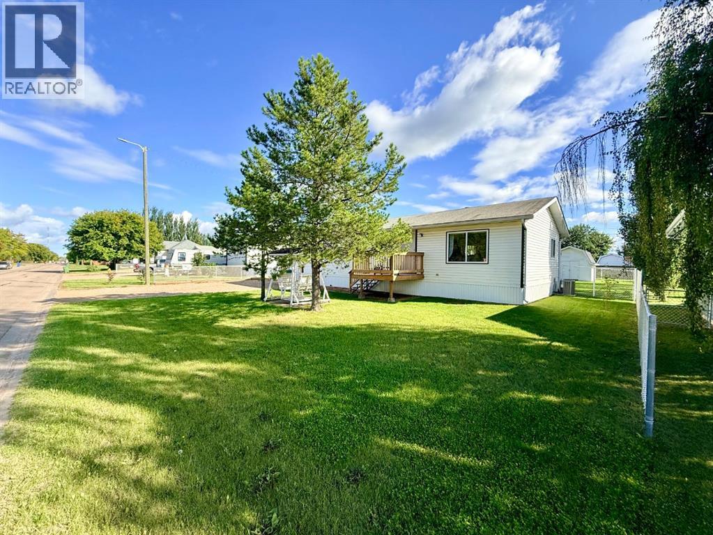 10629 101 Ave Property Photo 28
