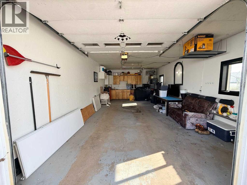 10629 101 Ave Property Photo 36