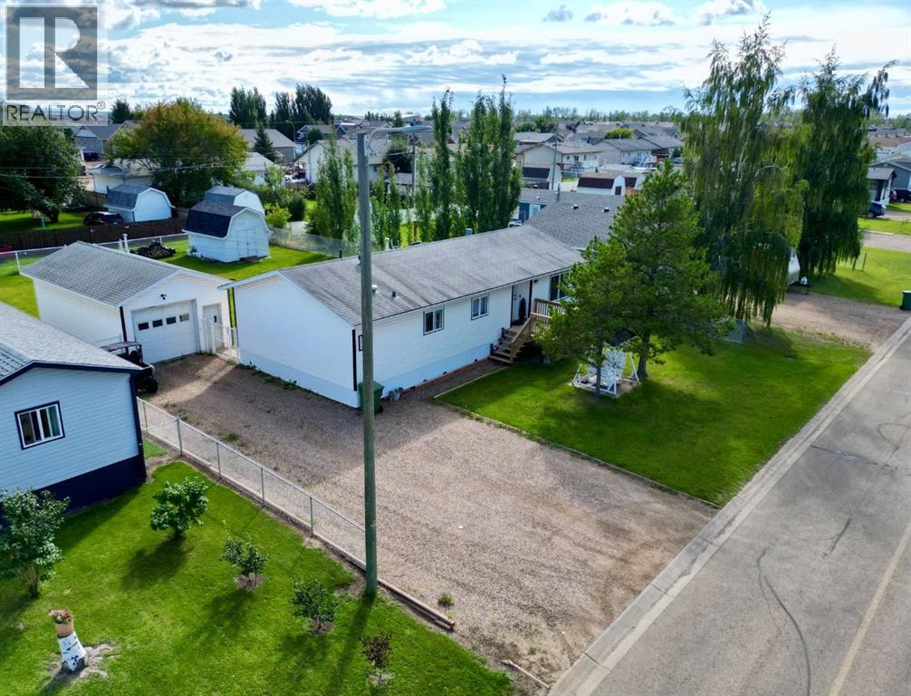10629 101 Ave Property Photo 37