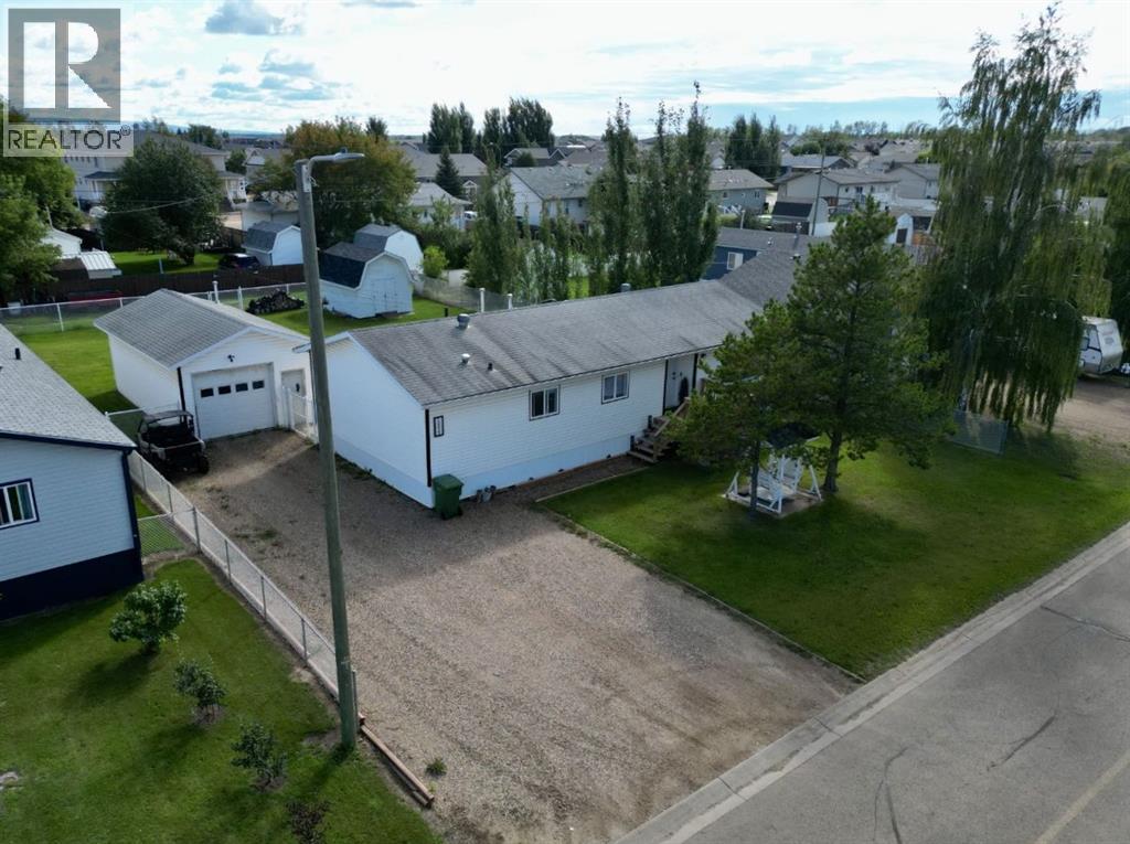 10629 101 Ave Property Photo 39