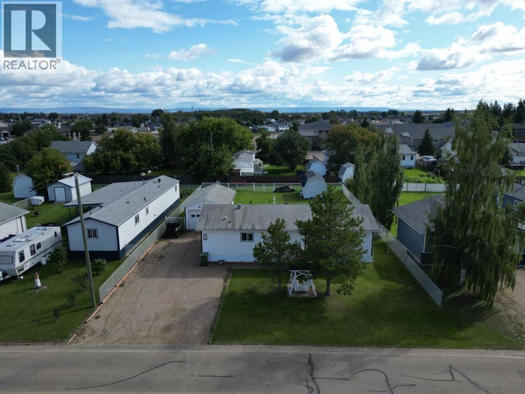 10629 101 Ave Property Photo 40