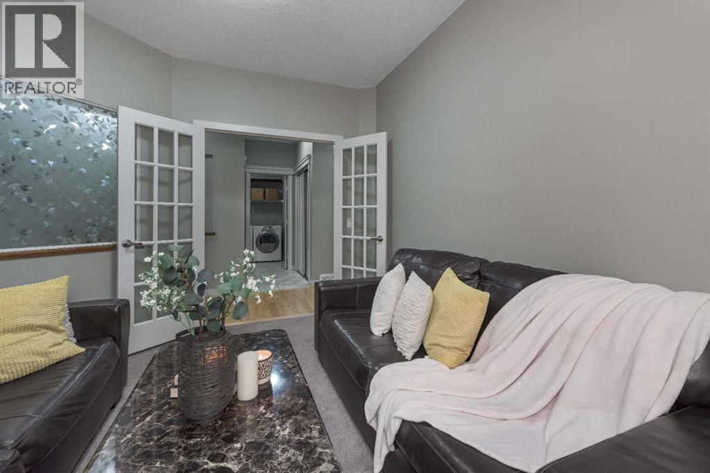 76 Evanspark Circle Nw Property Photo 16