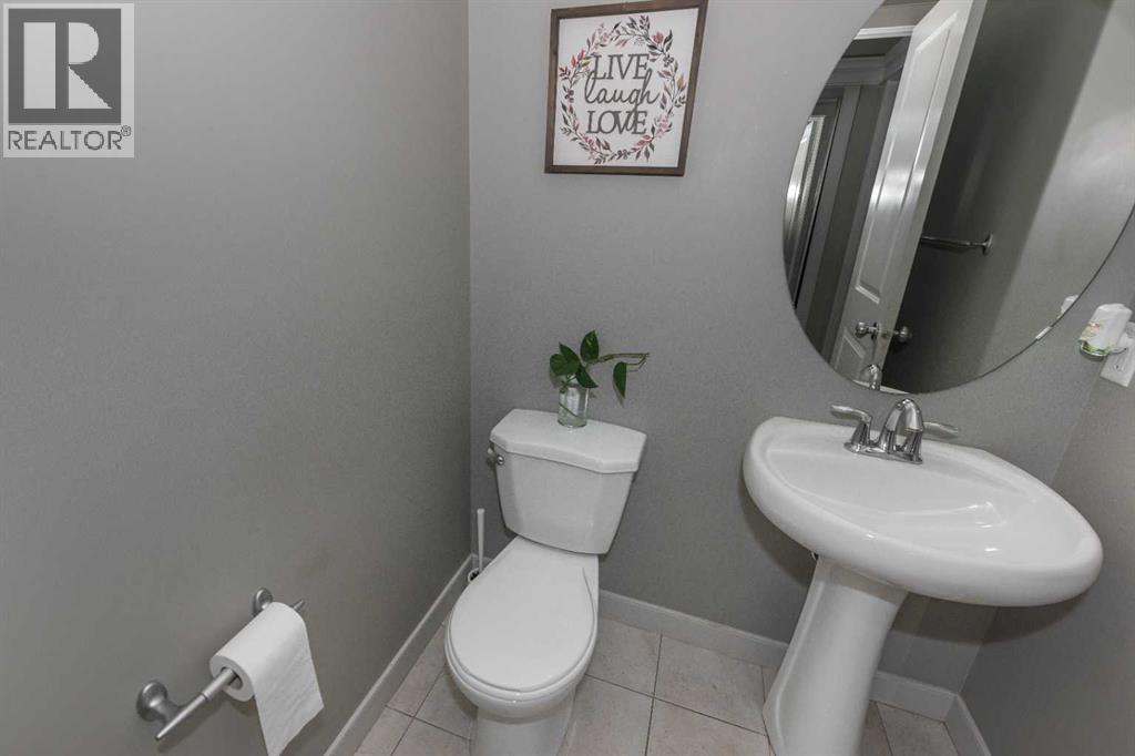 76 Evanspark Circle Nw Property Photo 17