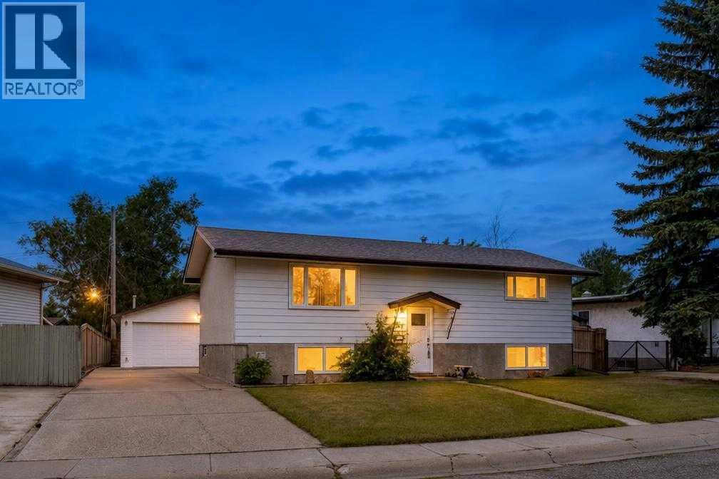 152 Maddock Way Ne Property Photo 1