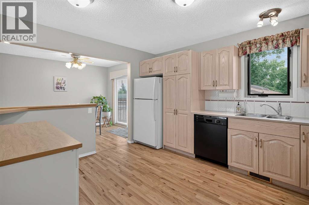 152 Maddock Way Ne Property Photo 15