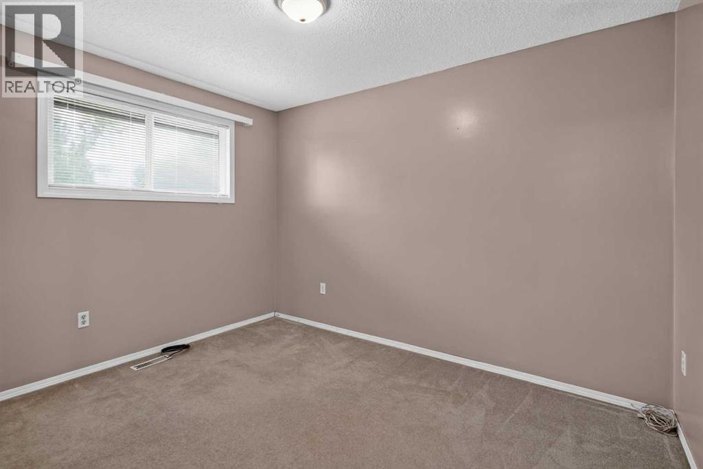 152 Maddock Way Ne Property Photo 16