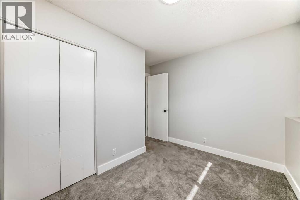 204 Whiteview Close Ne Property Photo 19