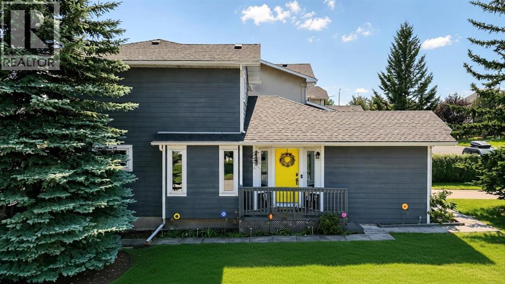 83 Millrise Crescent Sw Property Photo 2