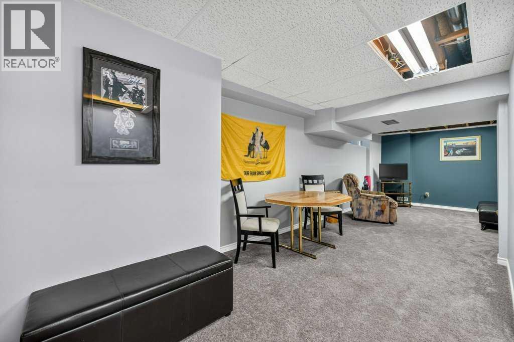 83 Millrise Crescent Sw Property Photo 32