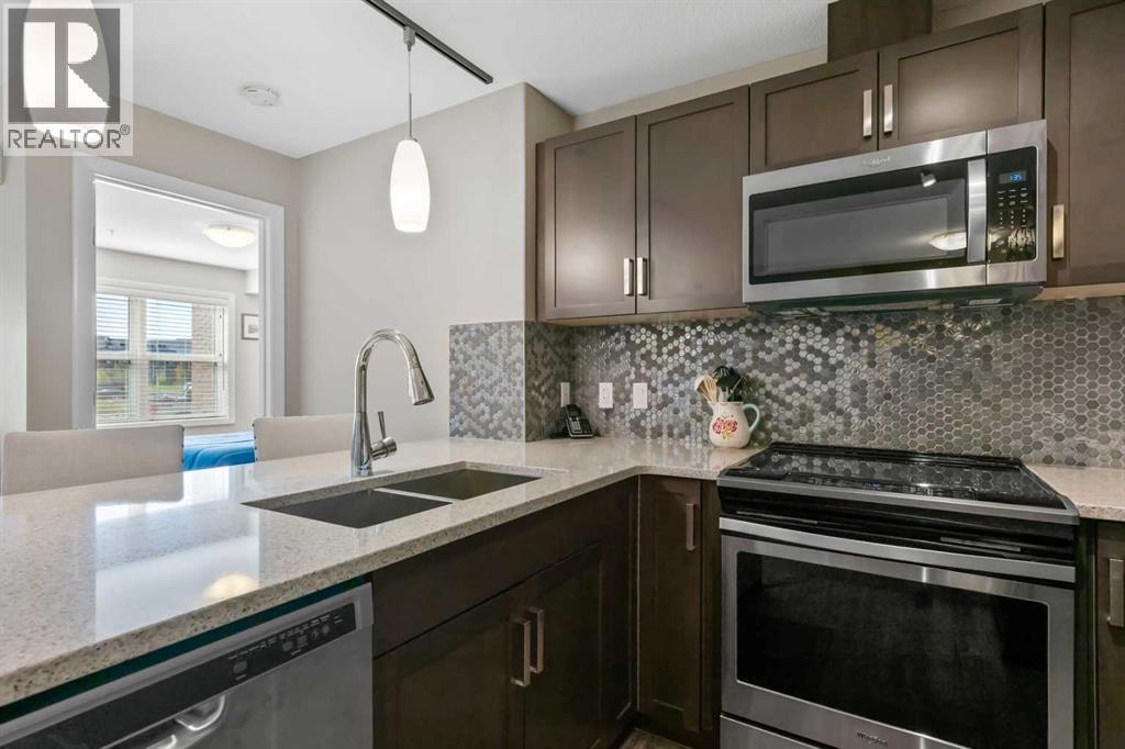 10 Market Boulevard Southeast Property Photo 8