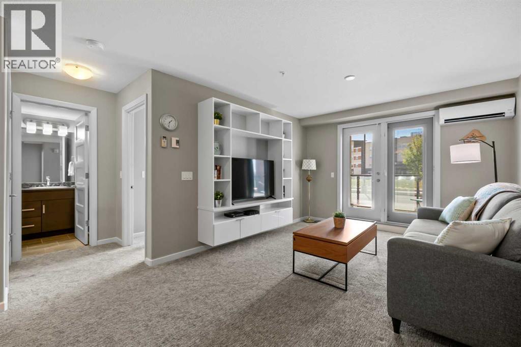 10 Market Boulevard Southeast Property Photo 14
