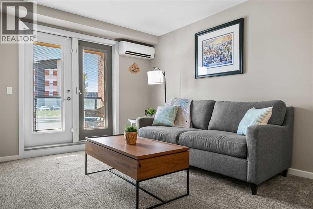 10 Market Boulevard Southeast Property Photo 16