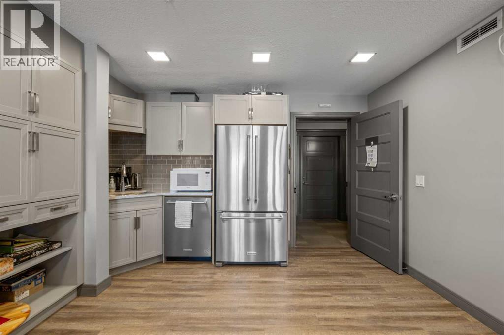 10 Market Boulevard Southeast Property Photo 35