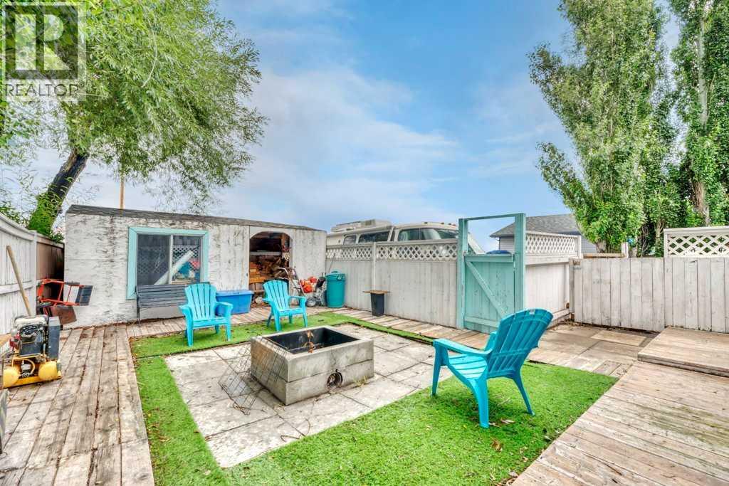1907 Strathcona Terrace Property Photo 4