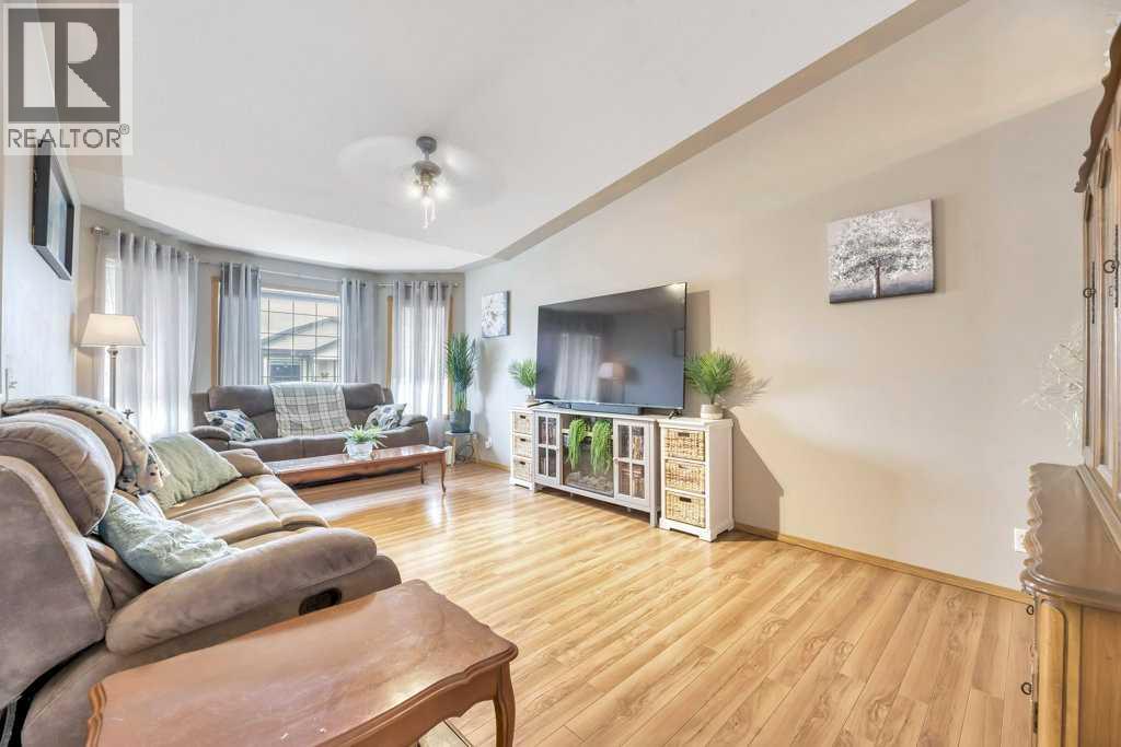 1907 Strathcona Terrace Property Photo 18