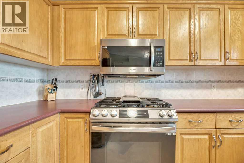 1907 Strathcona Terrace Property Photo 26
