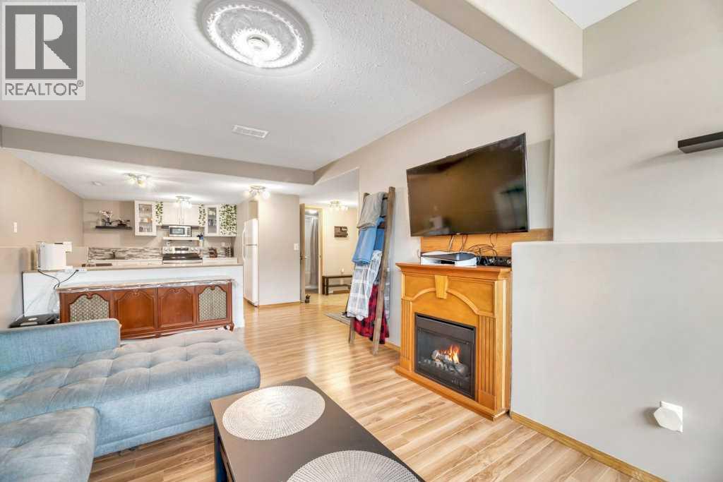 1907 Strathcona Terrace Property Photo 39