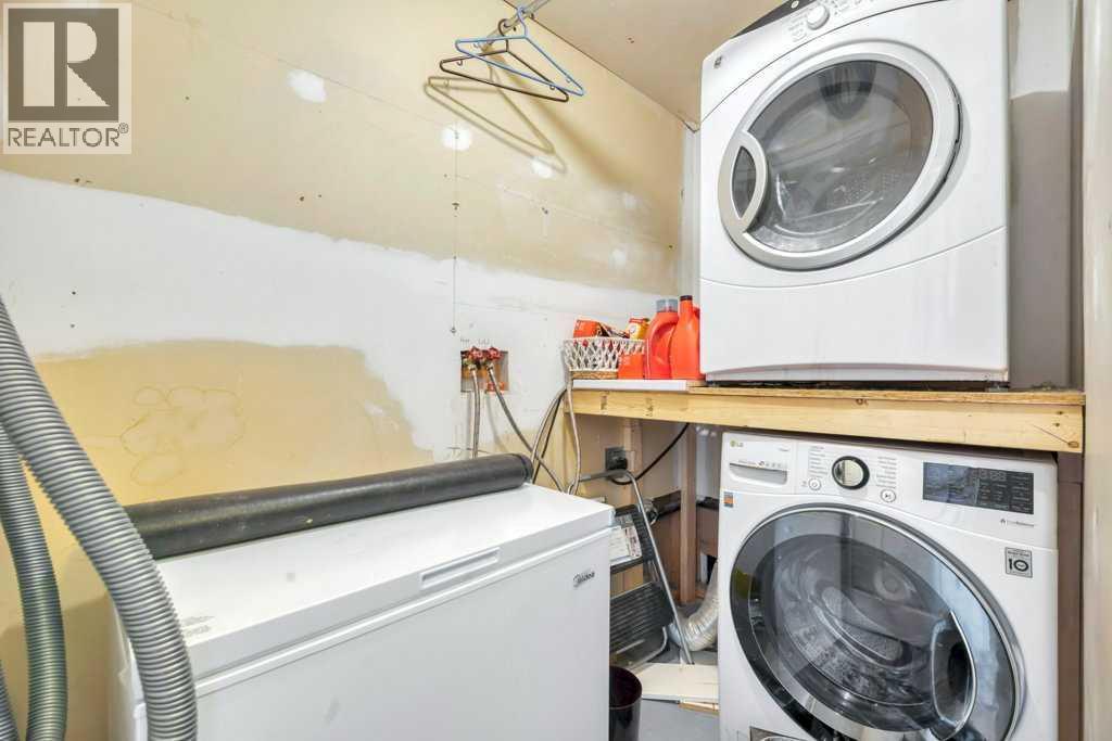 1907 Strathcona Terrace Property Photo 44