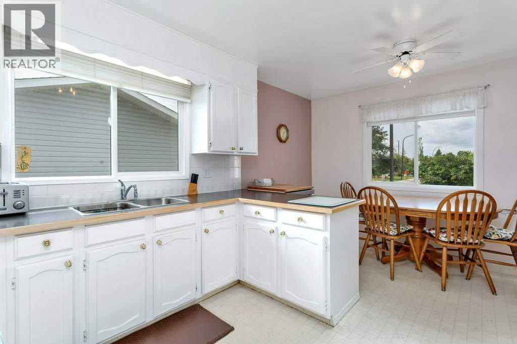6739 59th Avenue Property Photo 10