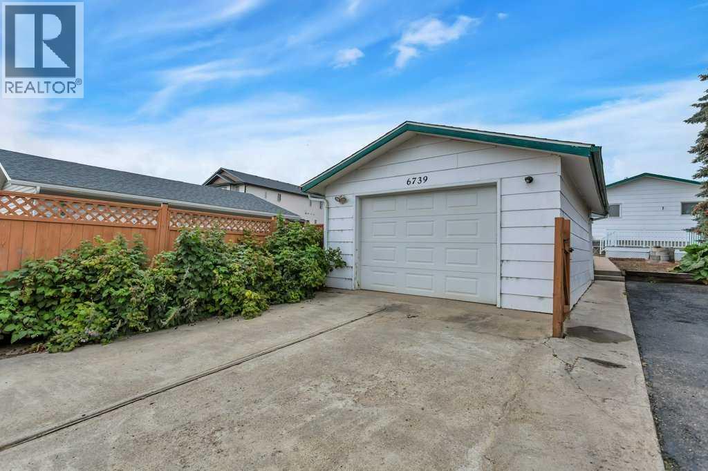 6739 59th Avenue Property Photo 41