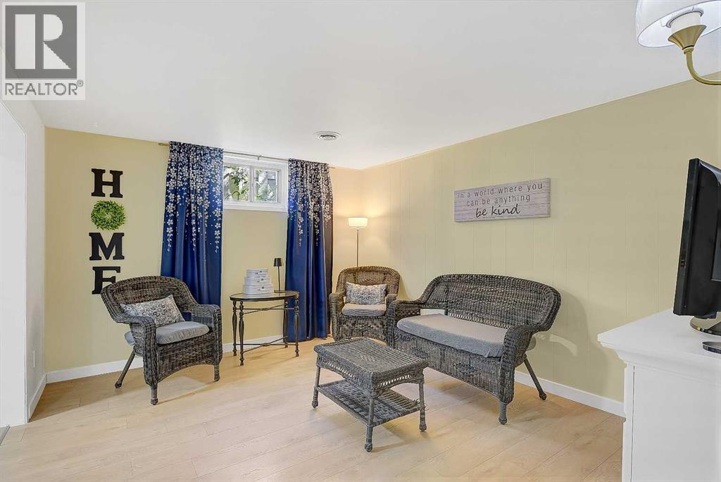 9622 108 Avenue Property Photo 32