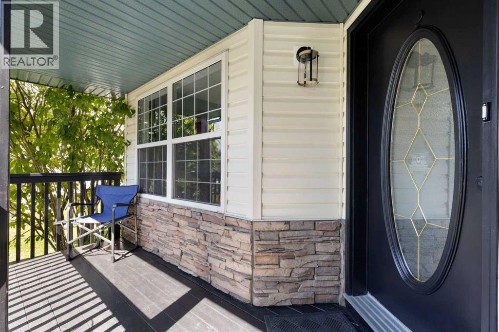 117 Lakeview Shores Property Photo 3