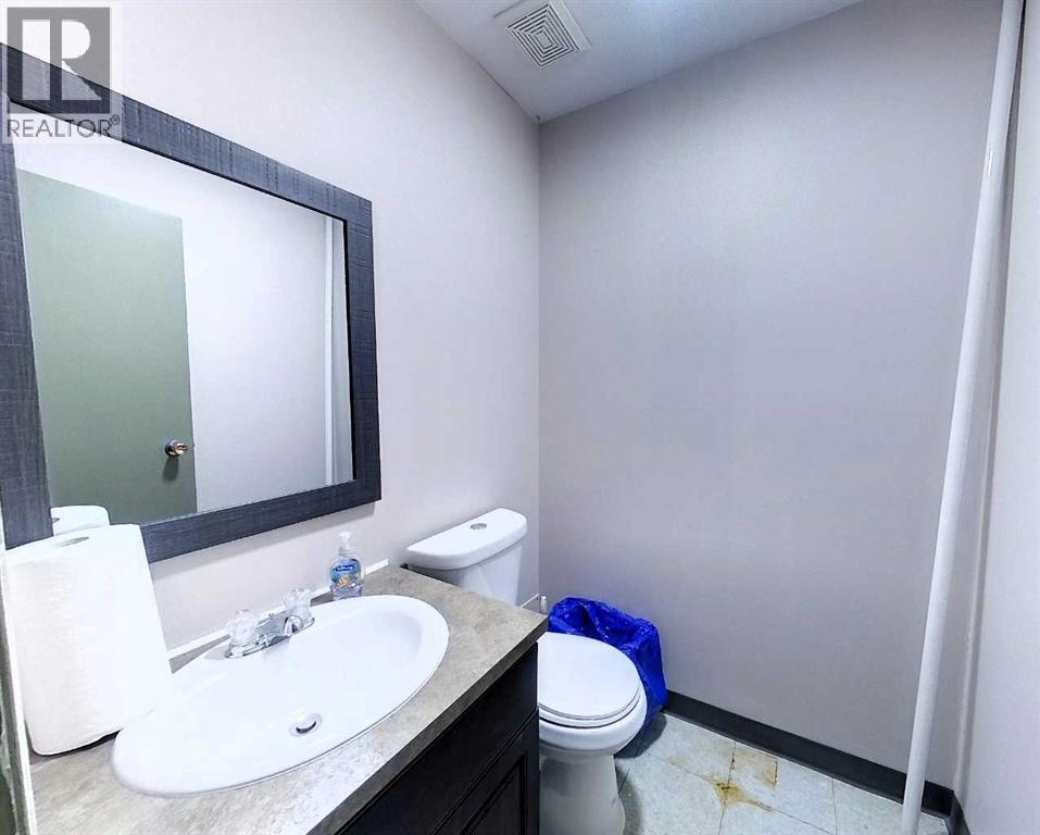 5025 1 Avenue Property Photo 16
