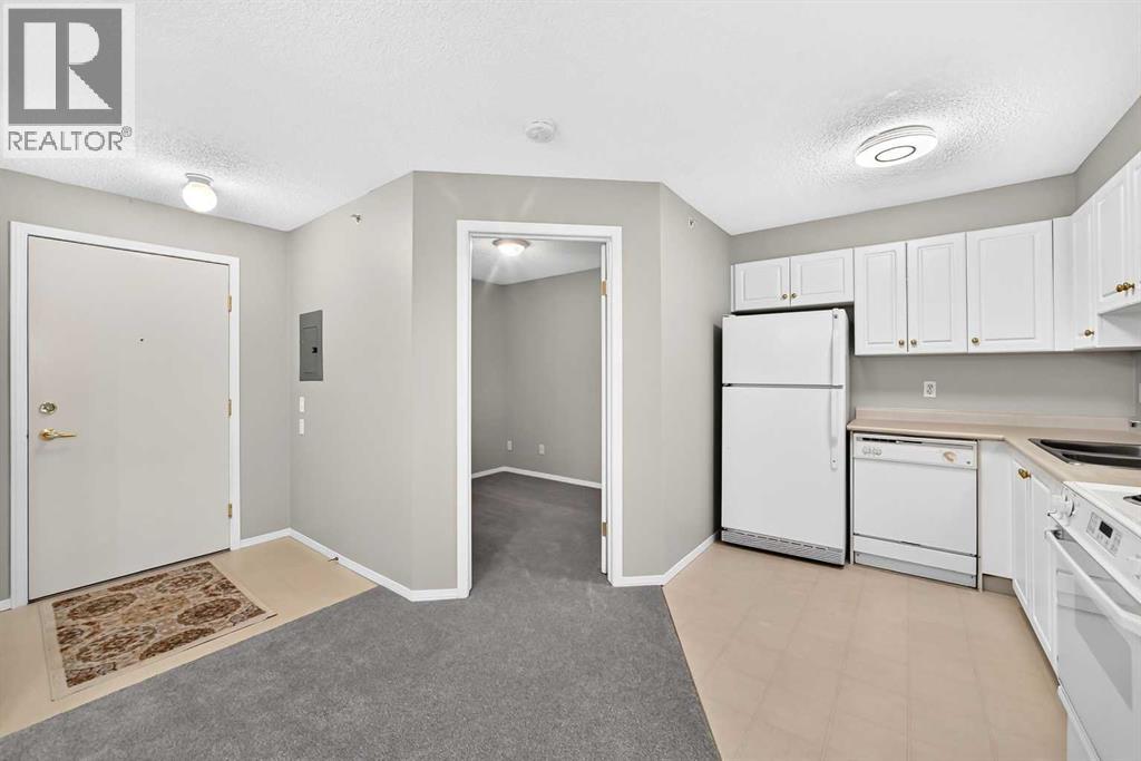 6818 Pinecliff Grove Northeast Property Photo 18