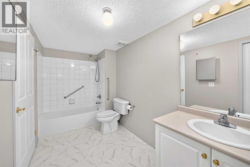 6818 Pinecliff Grove Northeast Property Photo 22