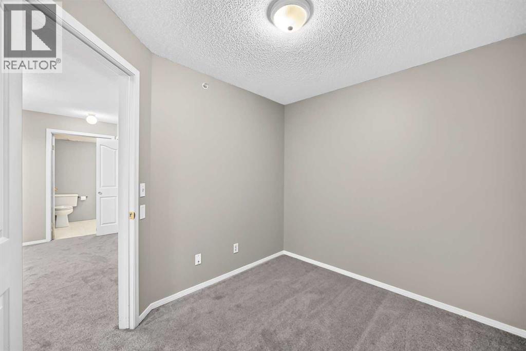6818 Pinecliff Grove Northeast Property Photo 31