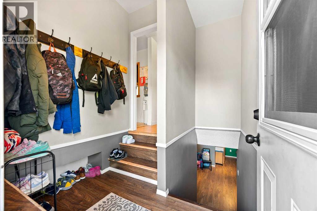 4804 38 Street Property Photo 18