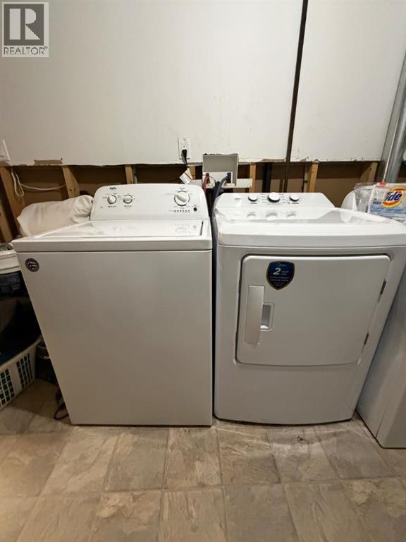 708 6 Street Property Photo 14