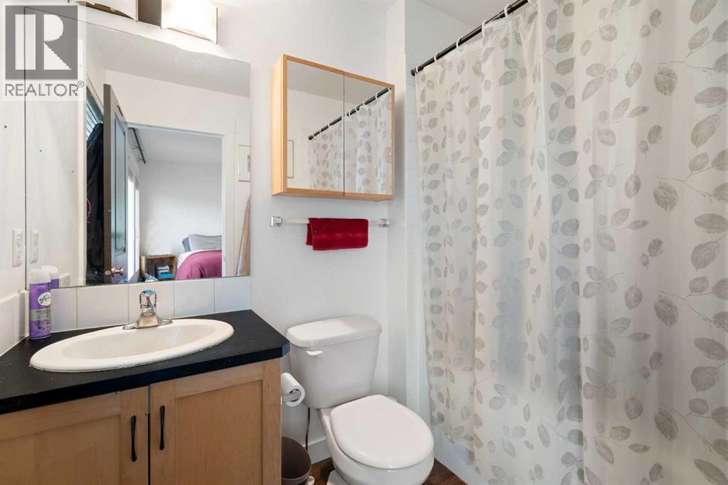 153 Rainbow Falls Manor W Property Photo 18