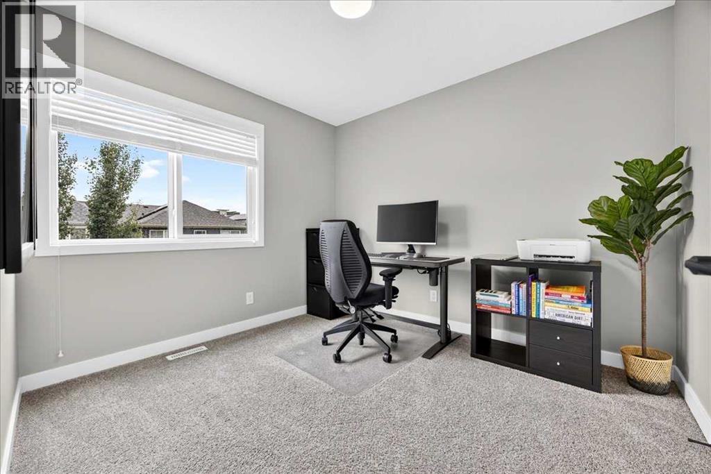 154 Masters Row Se Property Photo 33