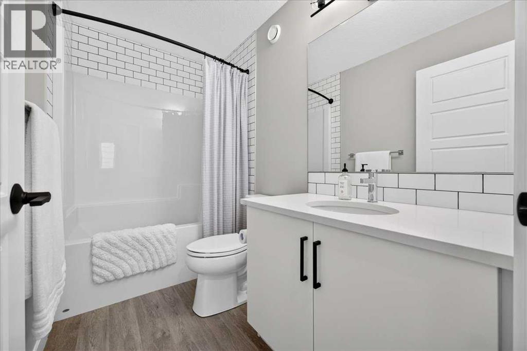 154 Masters Row Se Property Photo 34