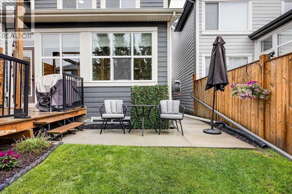 154 Masters Row Se Property Photo 41