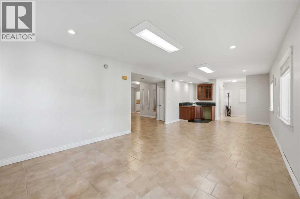 25 Ashmore Close Property Photo 27