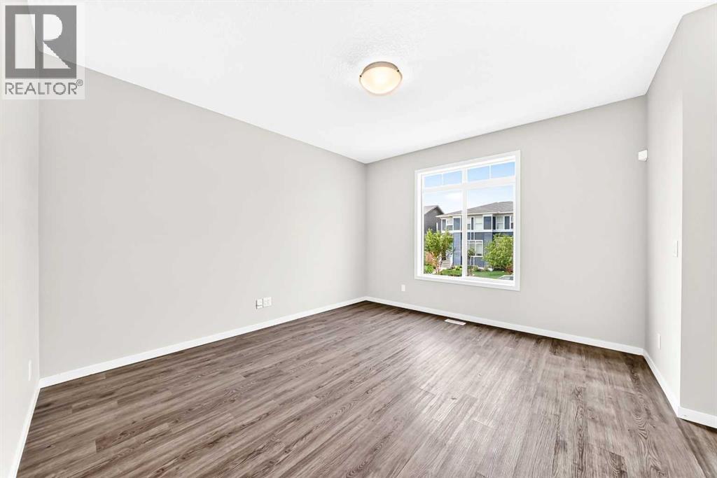 18 Willow Crescent Property Photo 6