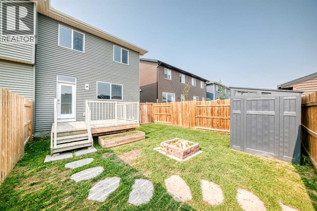 18 Willow Crescent Property Photo 40
