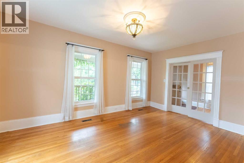 287 7a Avenue S Property Photo 8
