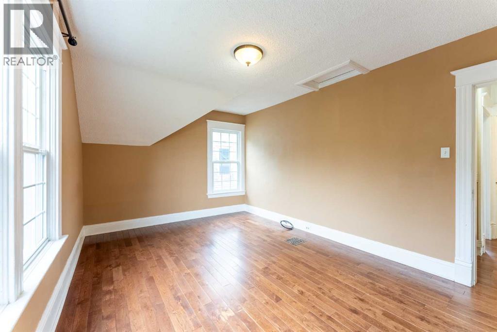 287 7a Avenue S Property Photo 22