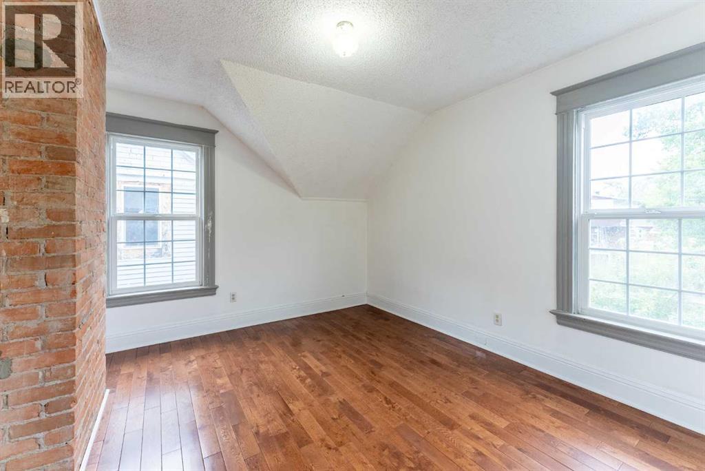 287 7a Avenue S Property Photo 25