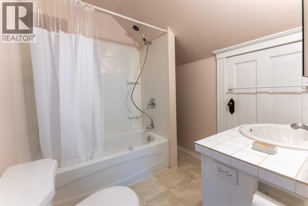 287 7a Avenue S Property Photo 26