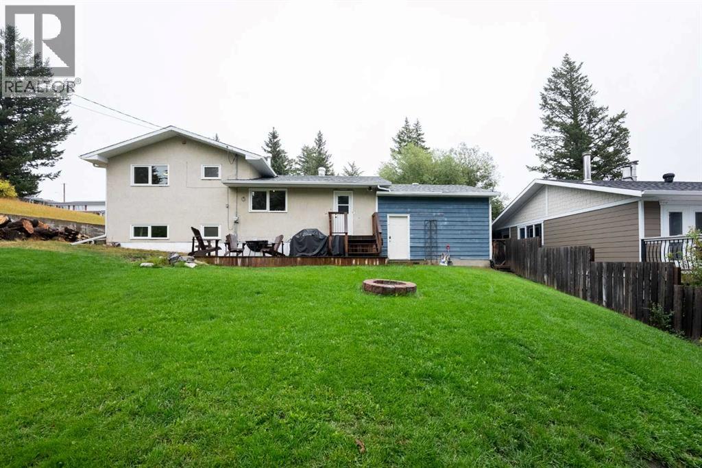 2802 77 Street Property Photo 30