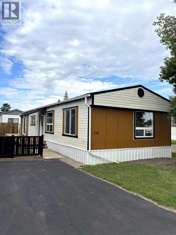 6834 59 Ave Avenue Photo de la propriété 1