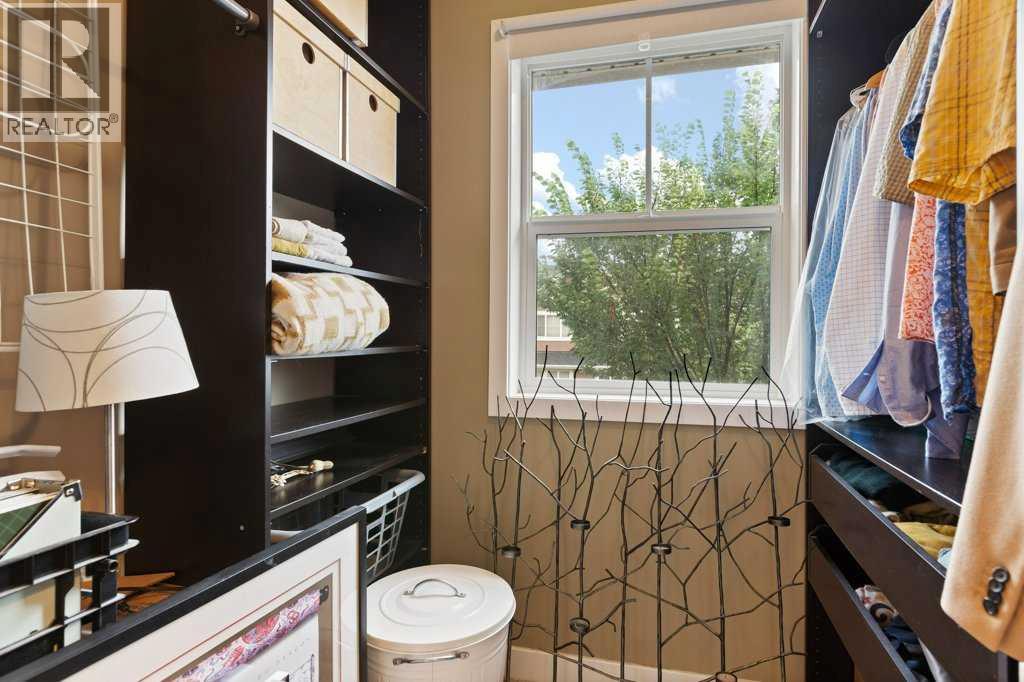 351 Monteith Drive Southeast Property Photo 12