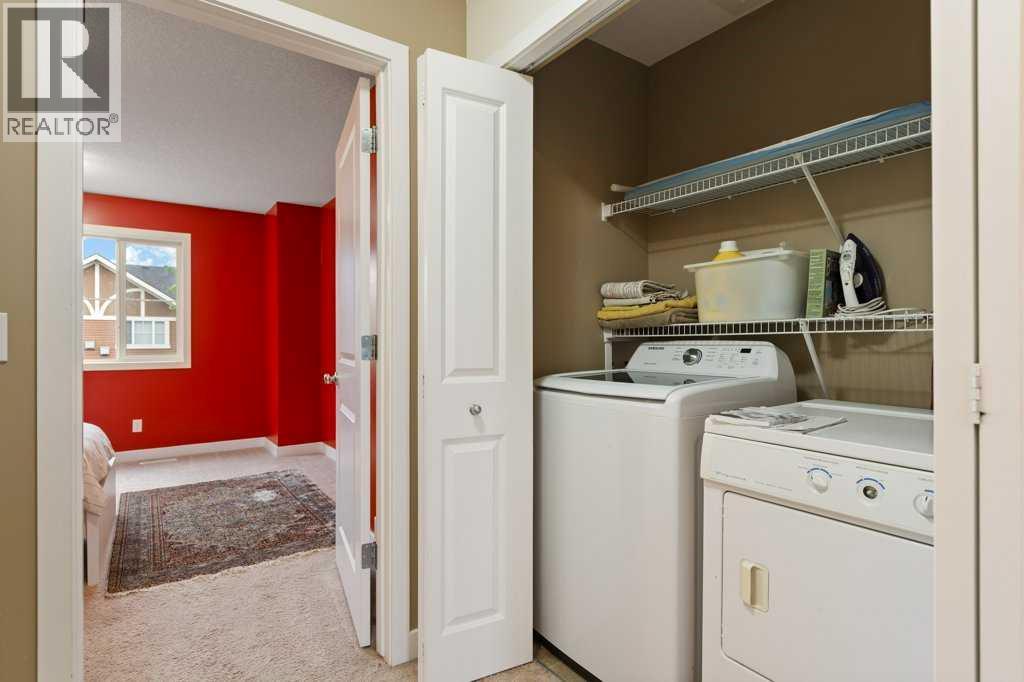 351 Monteith Drive Southeast Property Photo 13