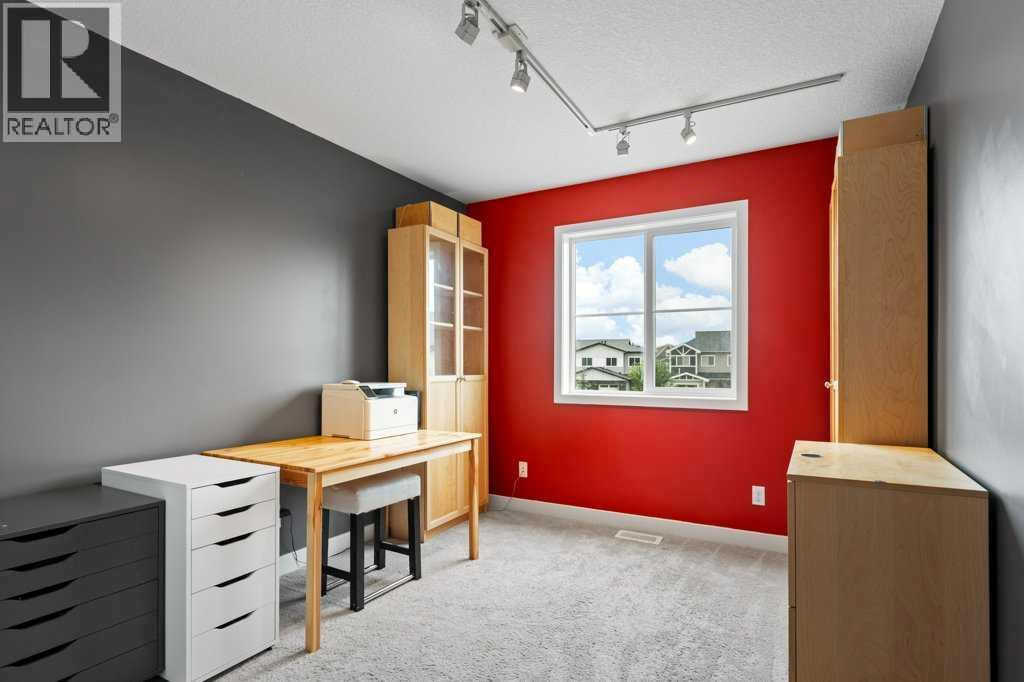 351 Monteith Drive Southeast Property Photo 16