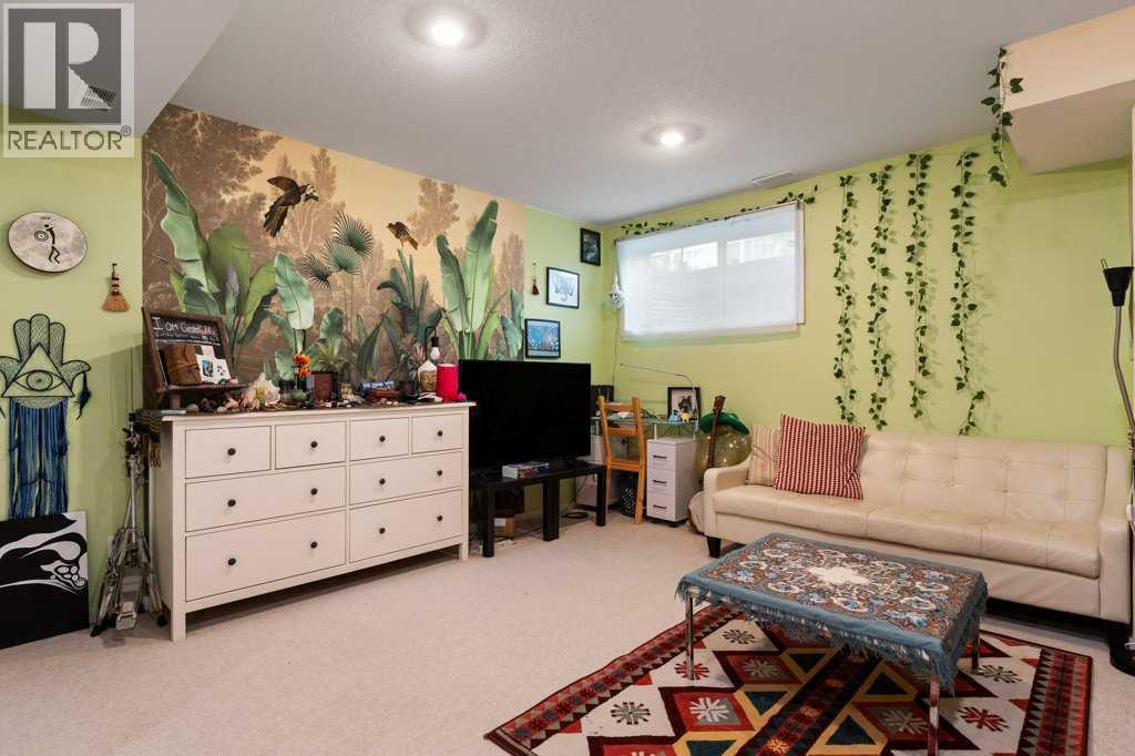 351 Monteith Drive Southeast Property Photo 18